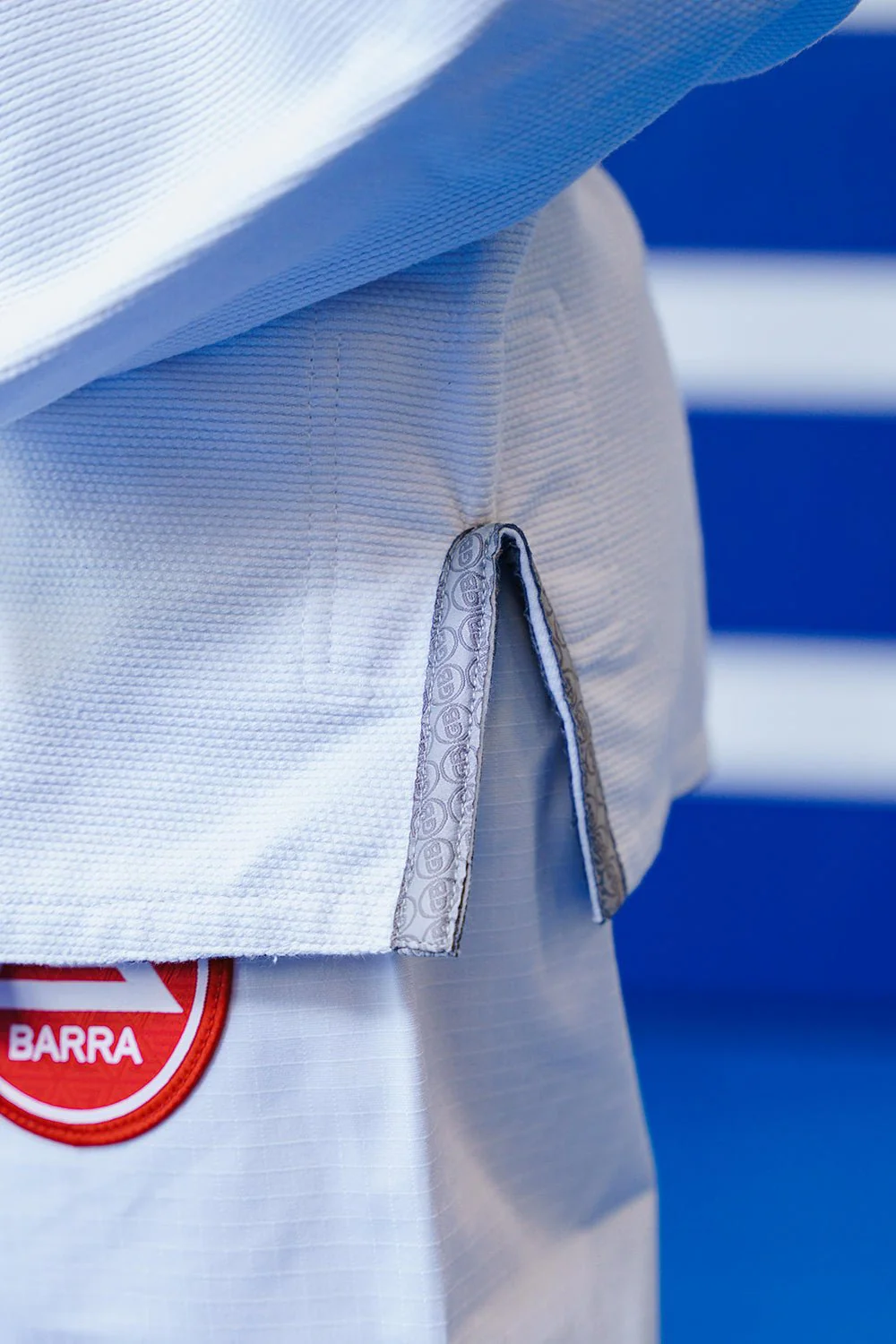 Barrinha Youth Kimono - White - Image 11
