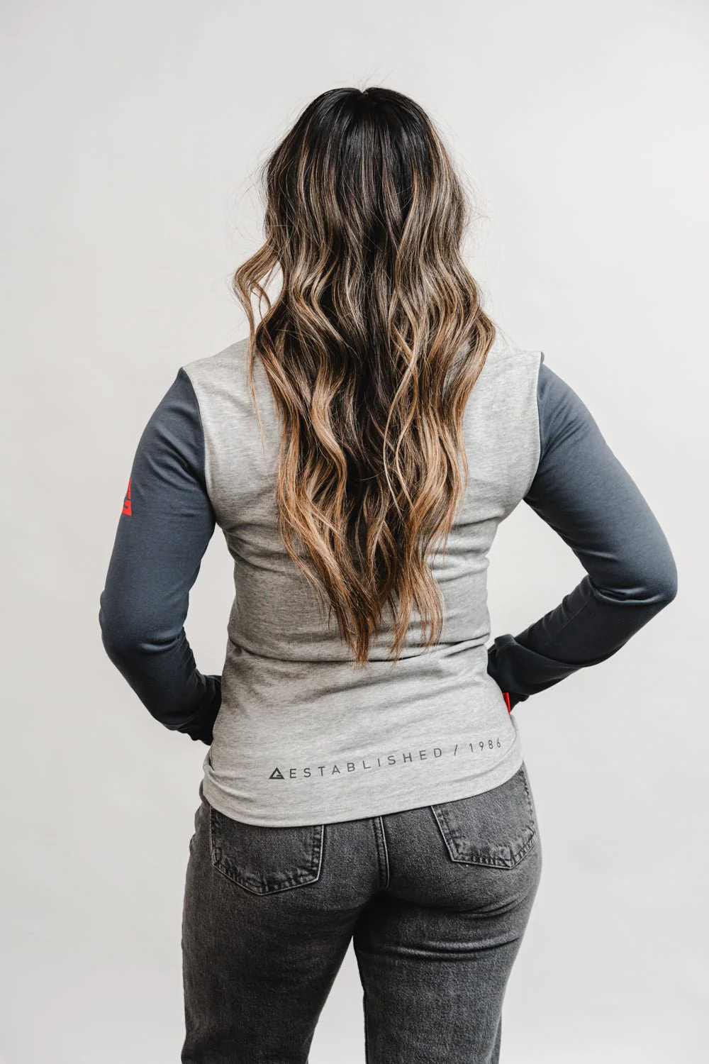Colorblock Womens Long Sleeve Tee - Grey/Black - Image 7