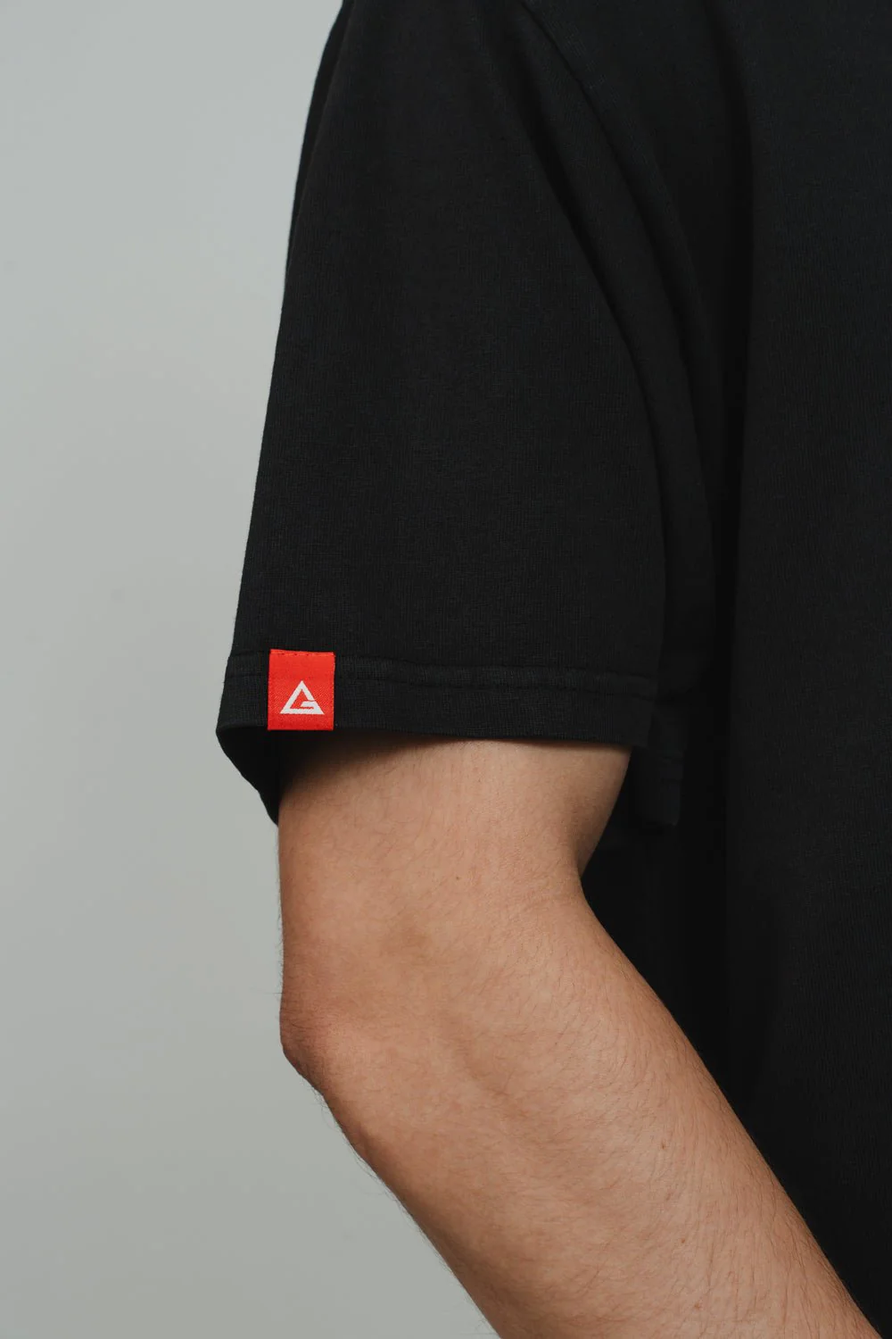 Red Shield Elite Mens Tee - Black - Image 5
