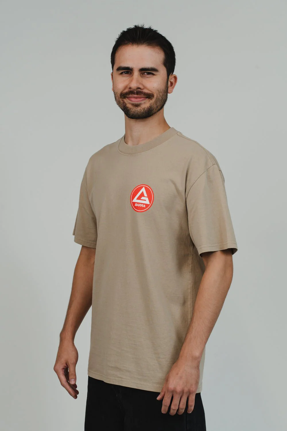 Red Shield Elite Mens Tee - Sand - Image 3